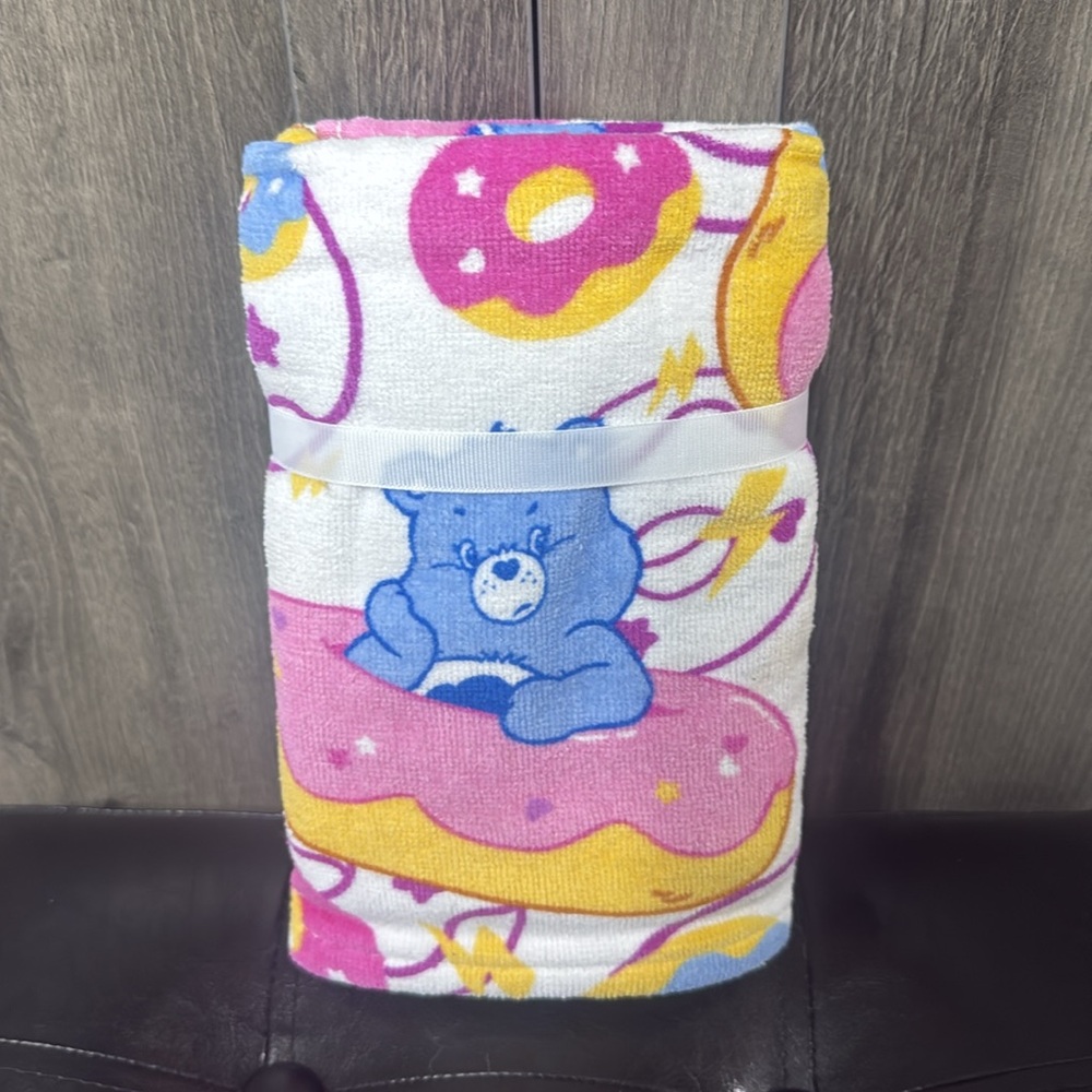 New Care Bears & Donuts White Grumpy Bear Cotton Hand Towels Pack Of 2 - Picture 4 of 9